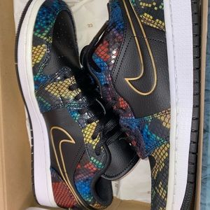 Nike Air Jordan 1 Low multicolor Snake size 9
